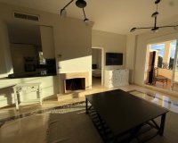Rynek wtórny - apartment - Marbella - Nueva Andalucía