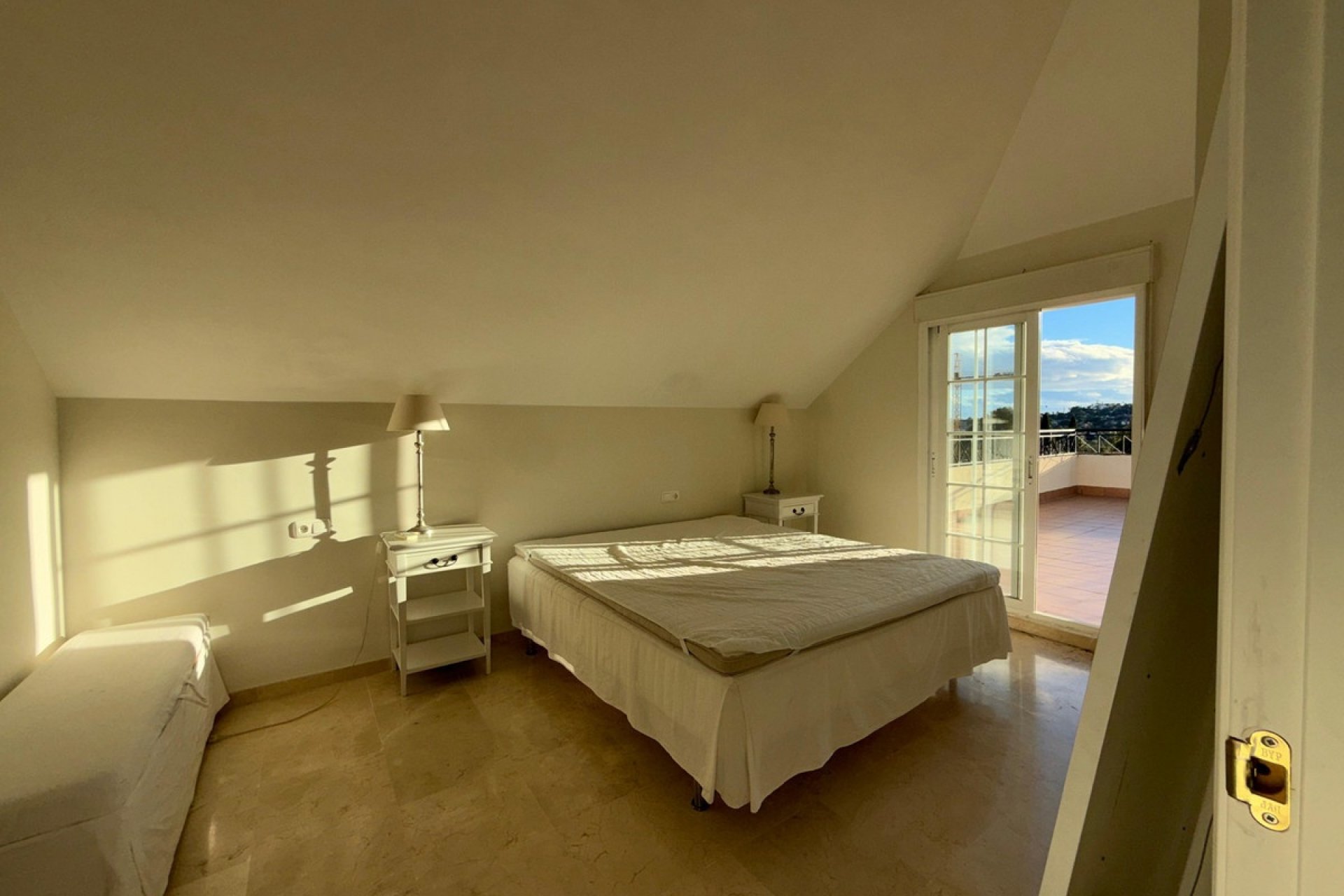 Rynek wtórny - apartment - Marbella - Nueva Andalucía