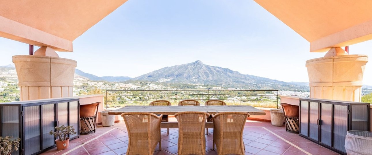Rynek wtórny - apartment - Marbella - Nueva Andalucía