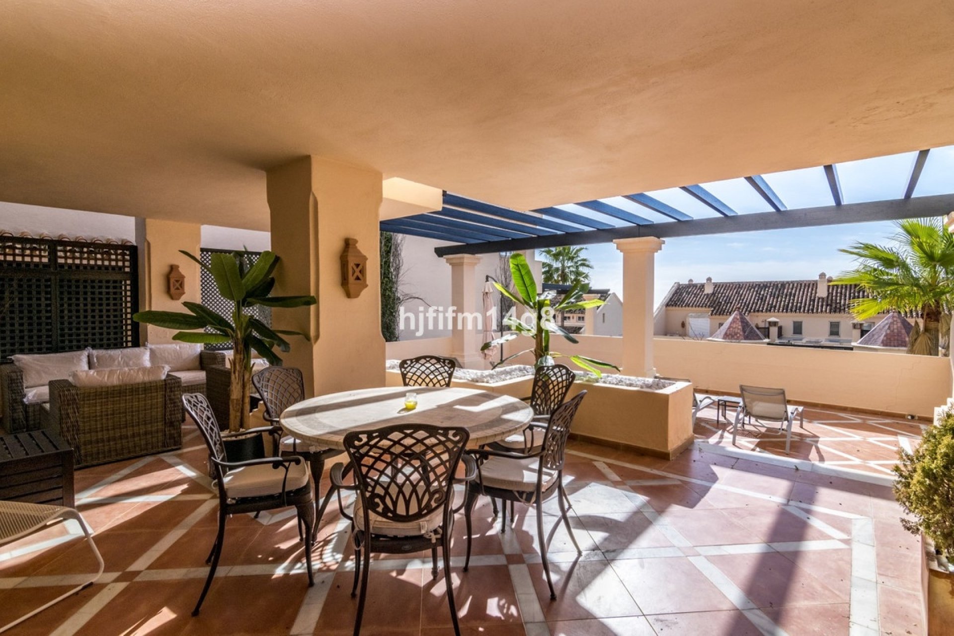 Rynek wtórny - apartment - Marbella - Nueva Andalucía