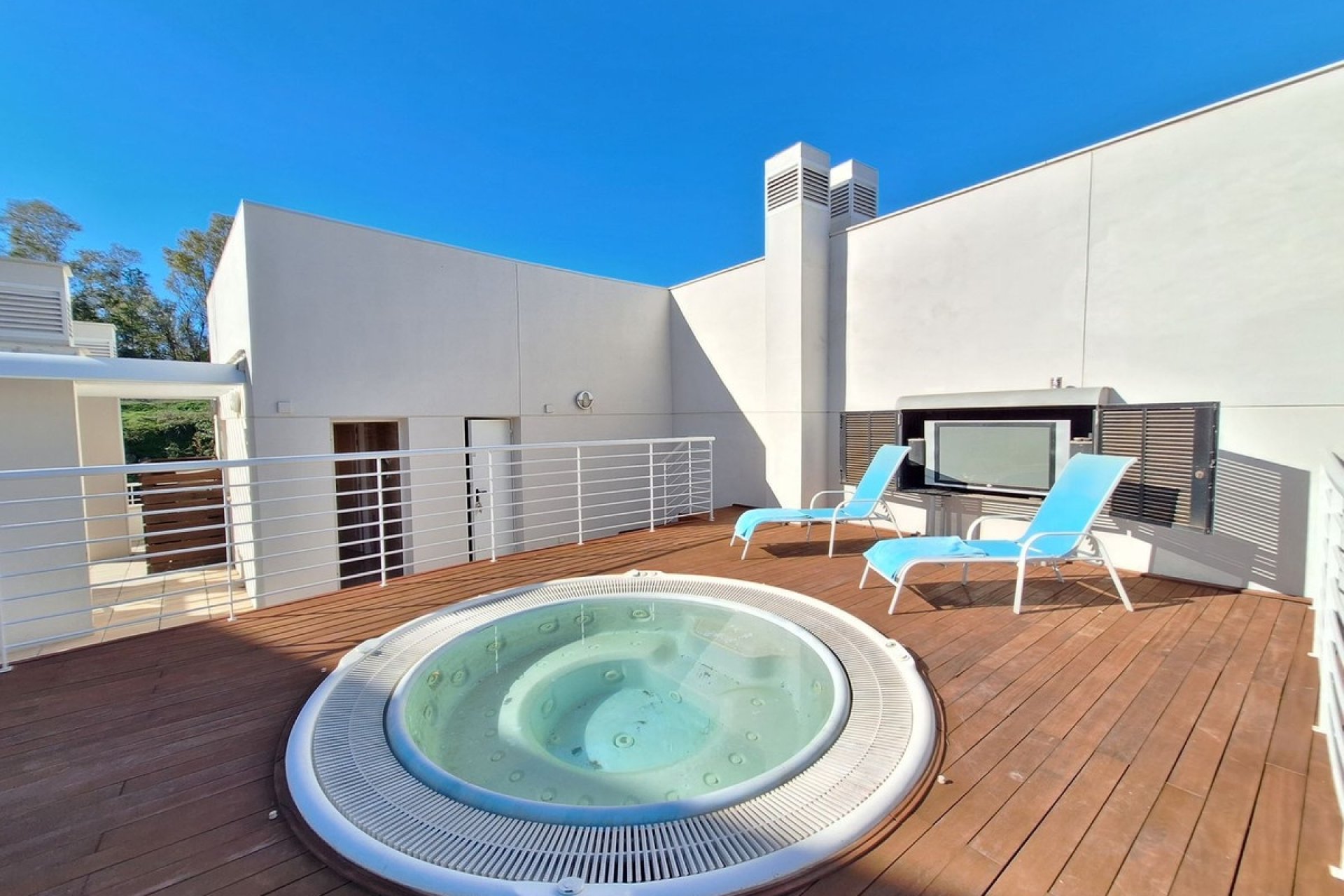 Rynek wtórny - apartment - Marbella - Nueva Andalucía