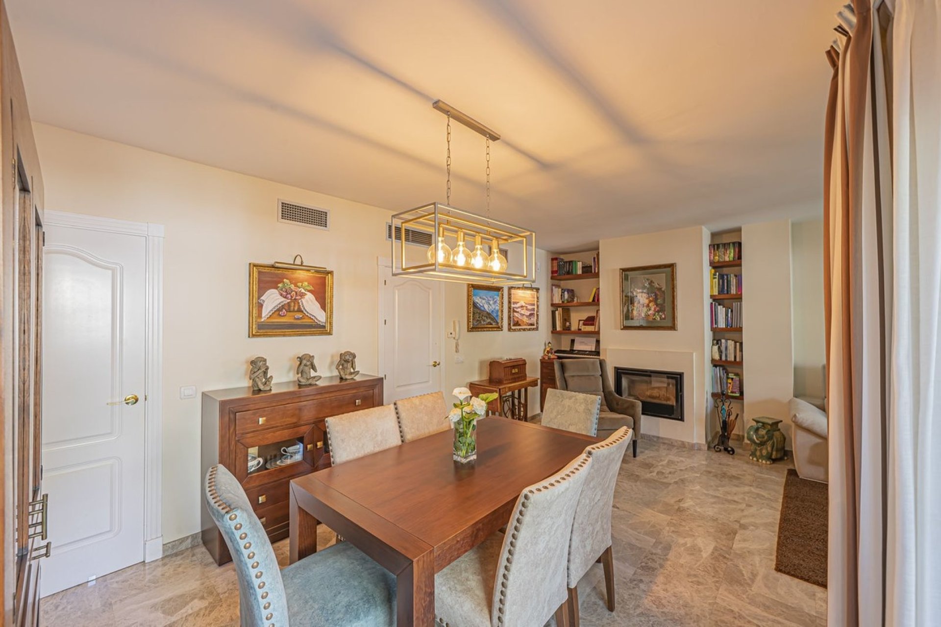Rynek wtórny - apartment - Marbella - Nueva Andalucía