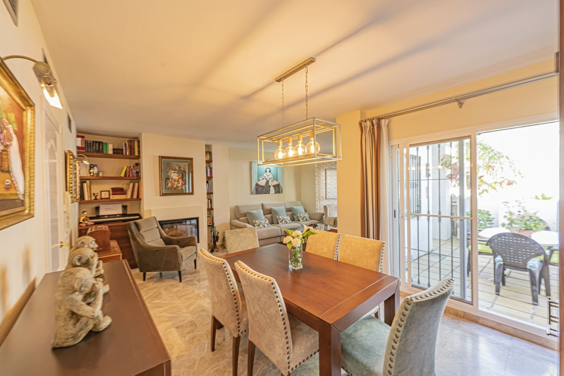 Rynek wtórny - apartment - Marbella - Nueva Andalucía