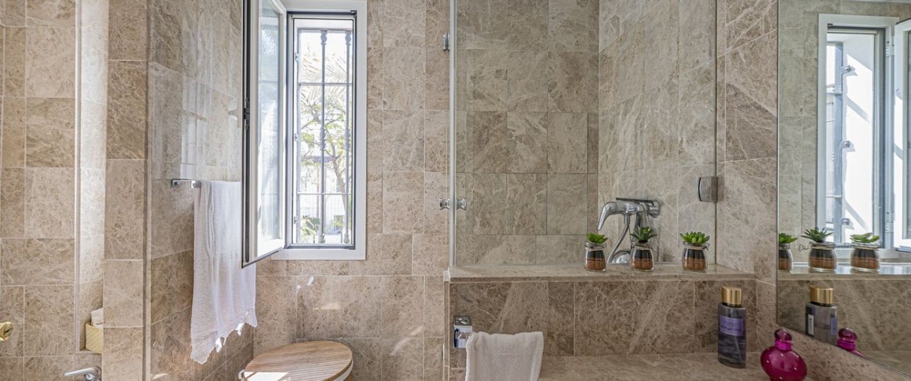 Rynek wtórny - apartment - Marbella - Nueva Andalucía