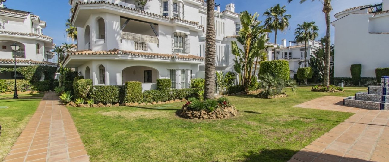 Rynek wtórny - apartment - Marbella - Nueva Andalucía