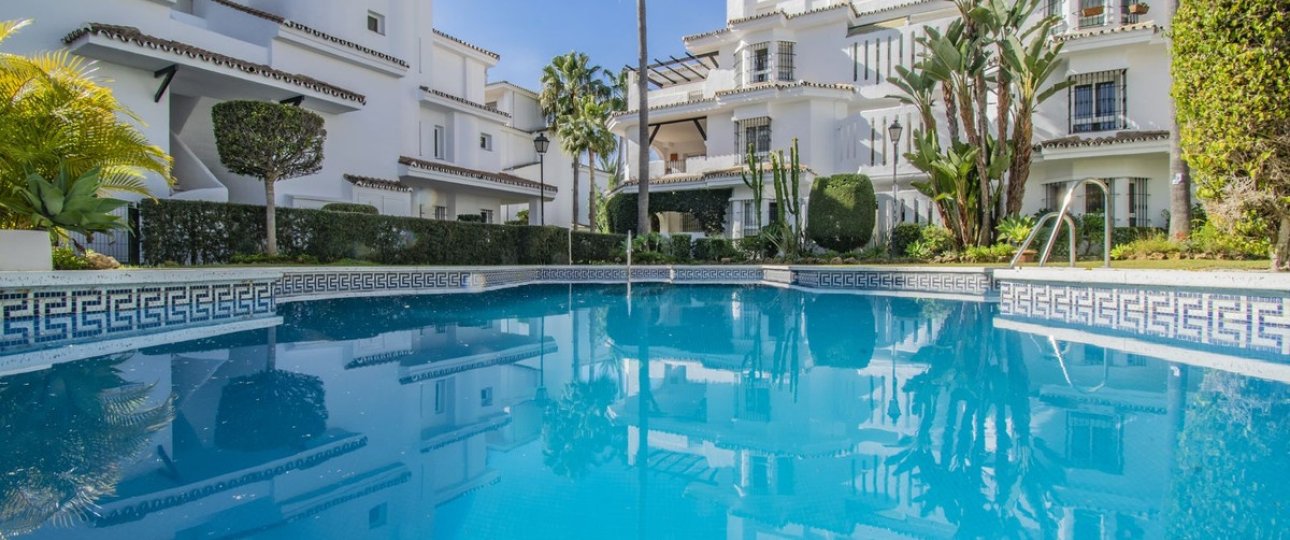 Rynek wtórny - apartment - Marbella - Nueva Andalucía