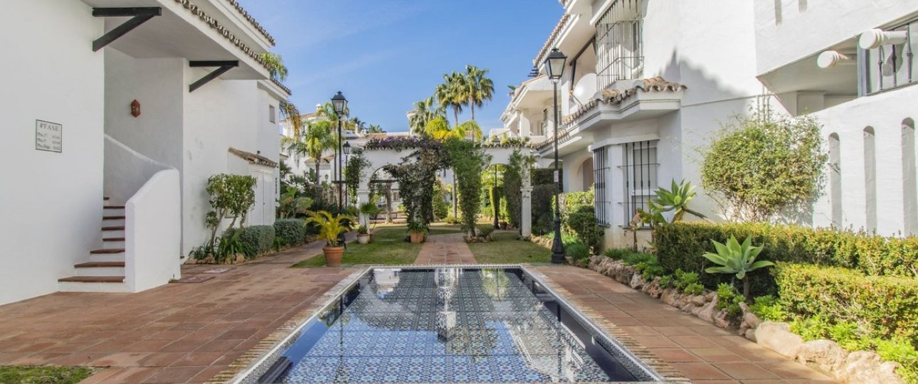 Rynek wtórny - apartment - Marbella - Nueva Andalucía