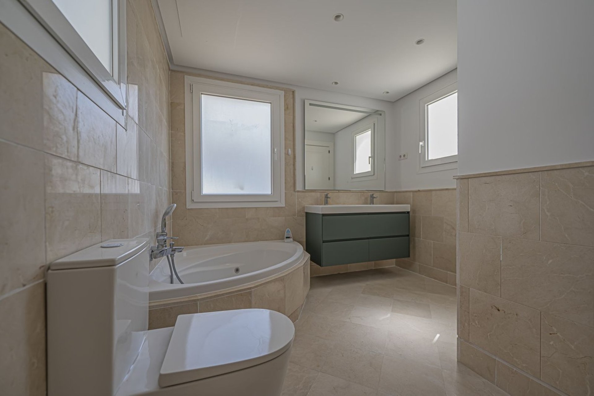Rynek wtórny - apartment - Marbella - Nueva Andalucía