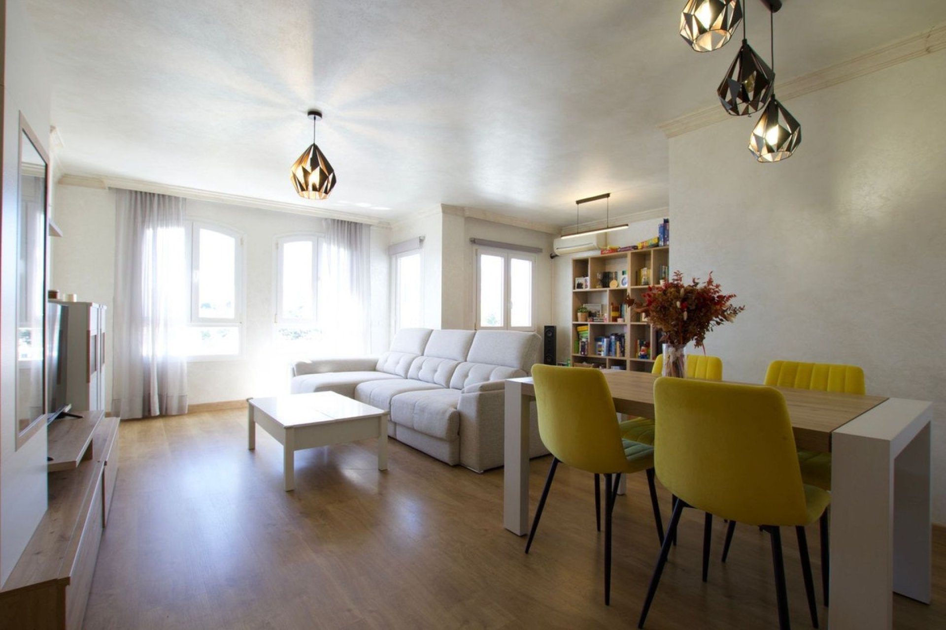Rynek wtórny - apartment - Marbella - Nueva Andalucía