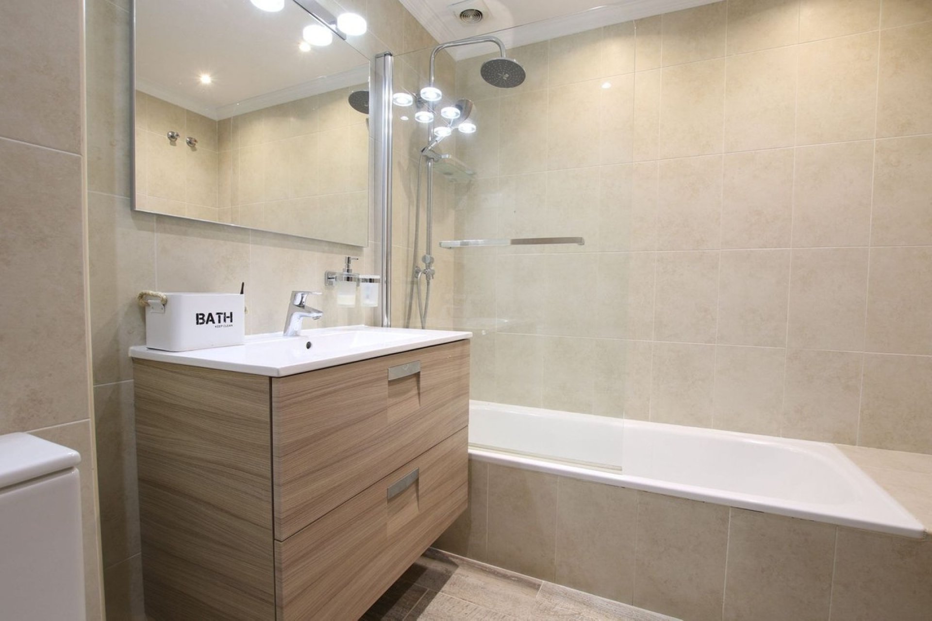 Rynek wtórny - apartment - Marbella - Nueva Andalucía