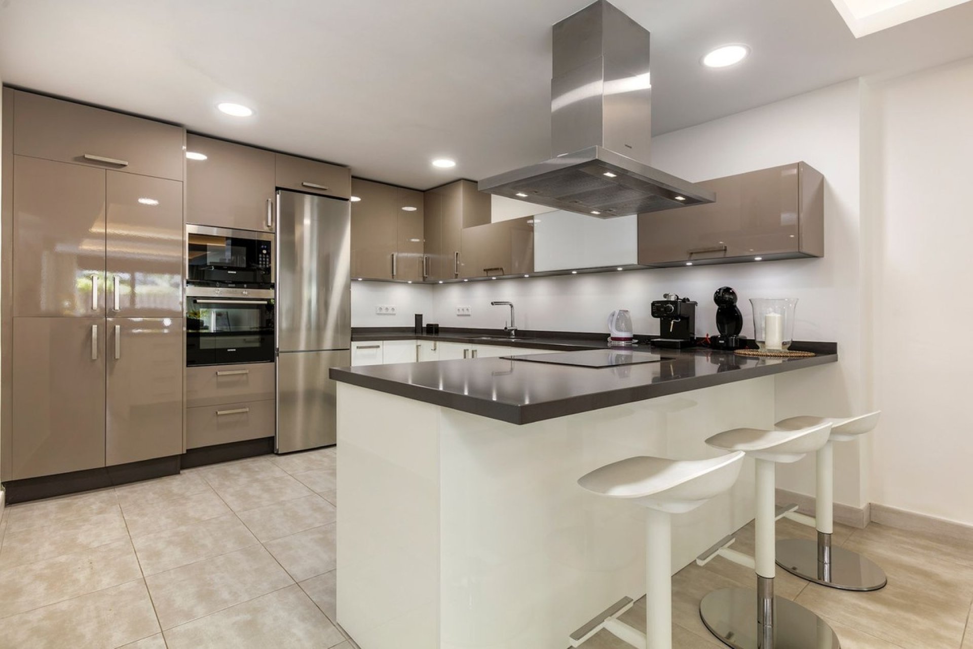 Rynek wtórny - apartment - Marbella - Nueva Andalucía