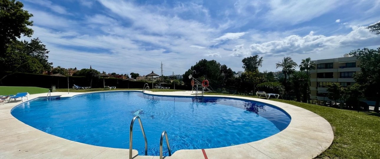 Rynek wtórny - apartment - Marbella - Nueva Andalucía