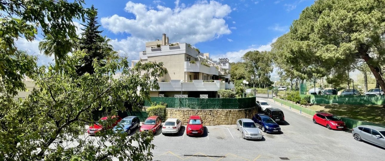 Rynek wtórny - apartment - Marbella - Nueva Andalucía