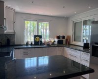 Rynek wtórny - apartment - Marbella - Nueva Andalucía