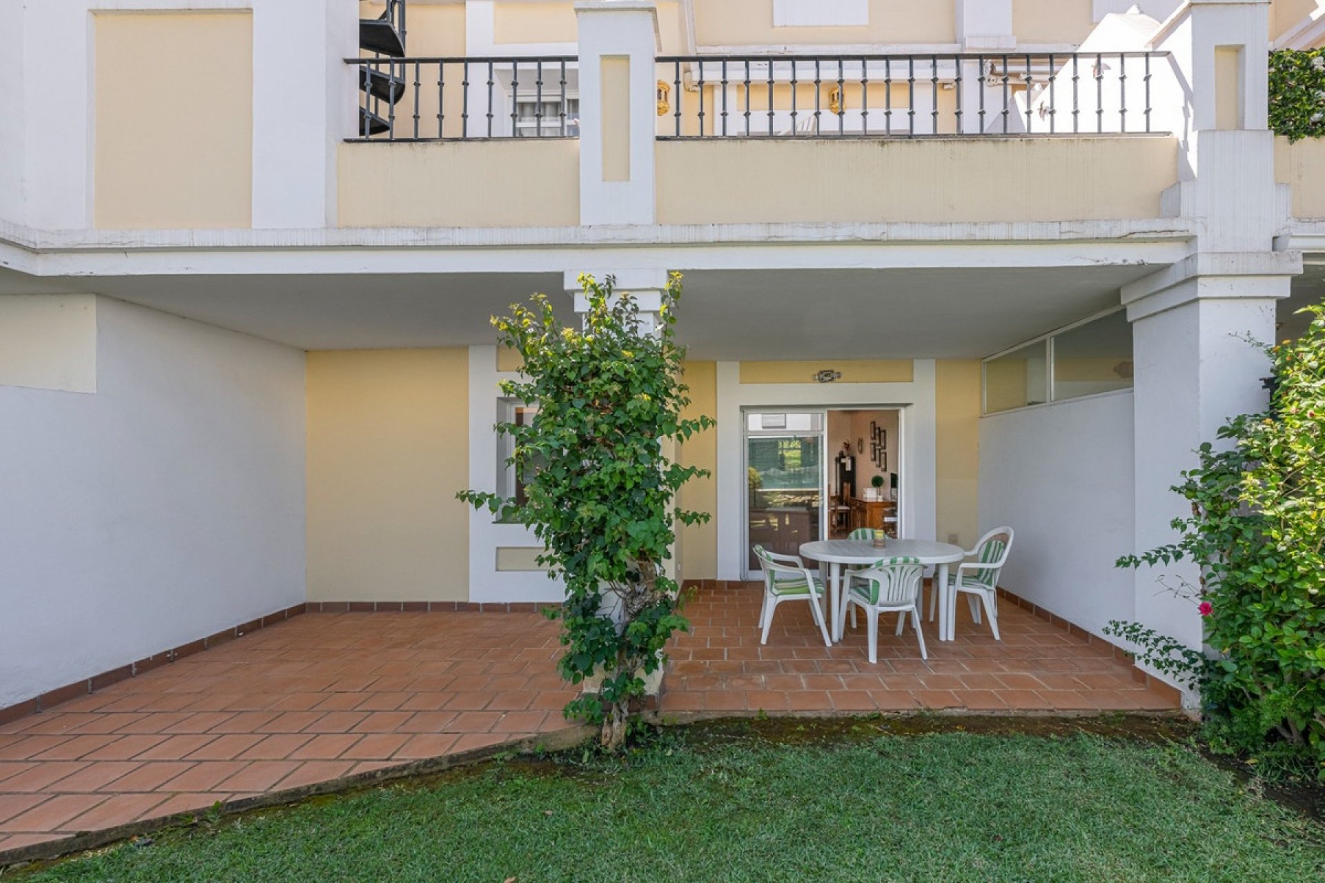Rynek wtórny - apartment - Marbella - Nueva Andalucía