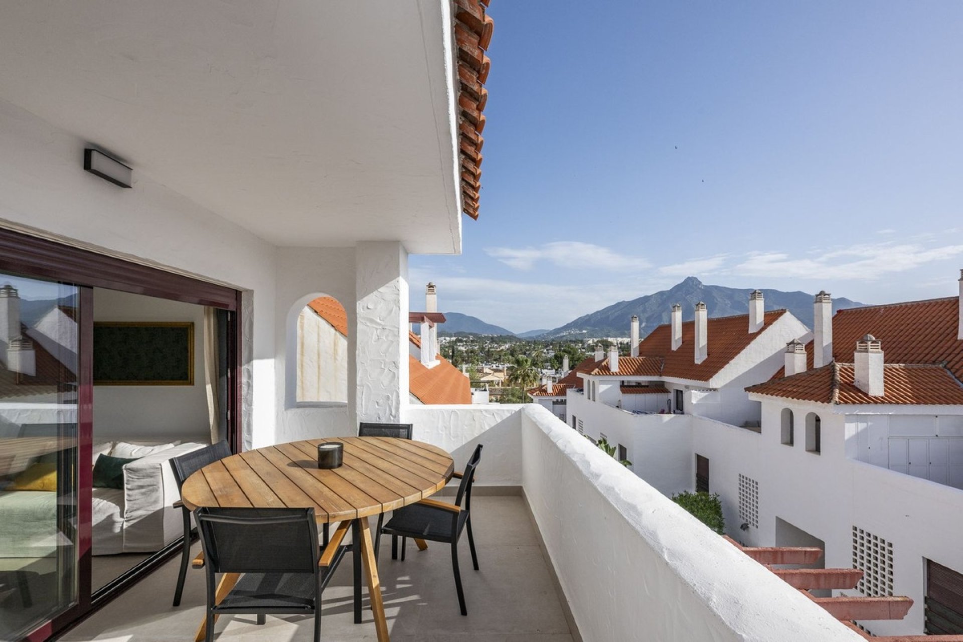 Rynek wtórny - apartment - Marbella - Nueva Andalucía