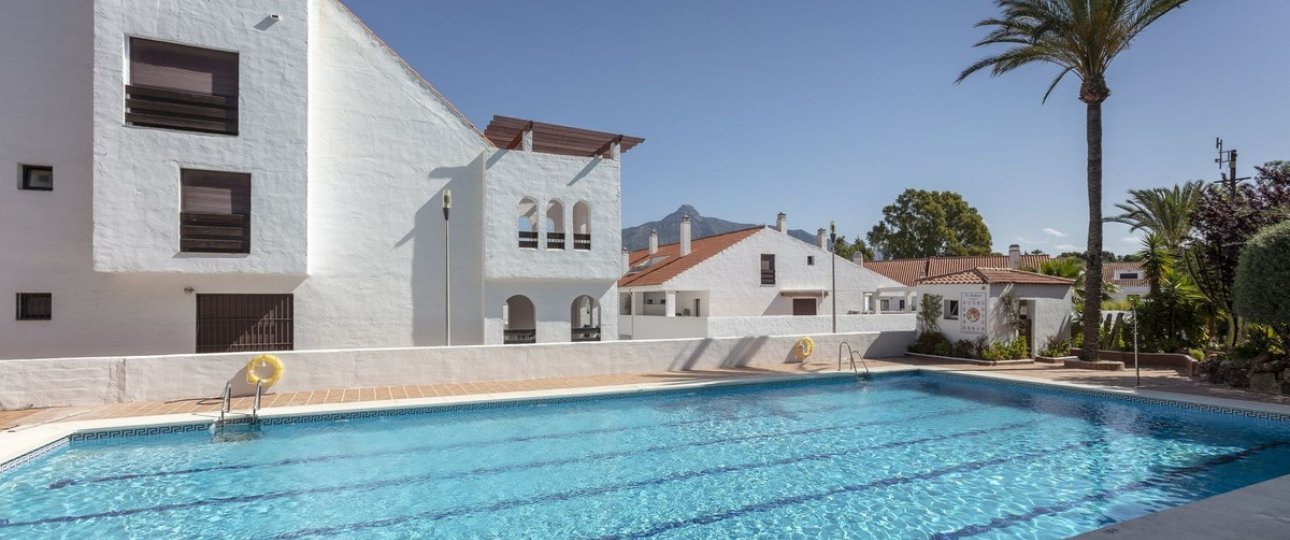 Rynek wtórny - apartment - Marbella - Nueva Andalucía