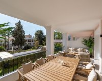 Rynek wtórny - apartment - Marbella - Nueva Andalucía