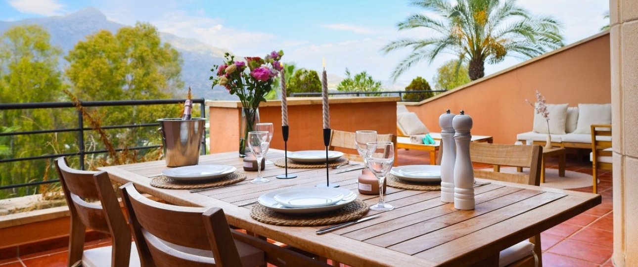 Rynek wtórny - apartment - Marbella - Nueva Andalucía