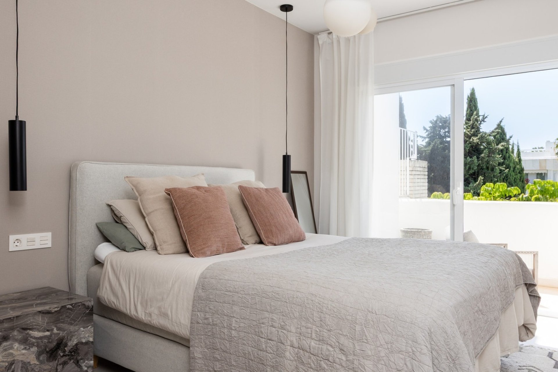 Rynek wtórny - apartment - Marbella - Nueva Andalucía