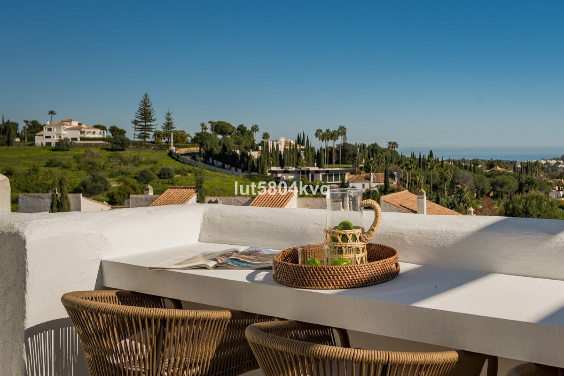 Rynek wtórny - apartment - Marbella - Nueva Andalucía
