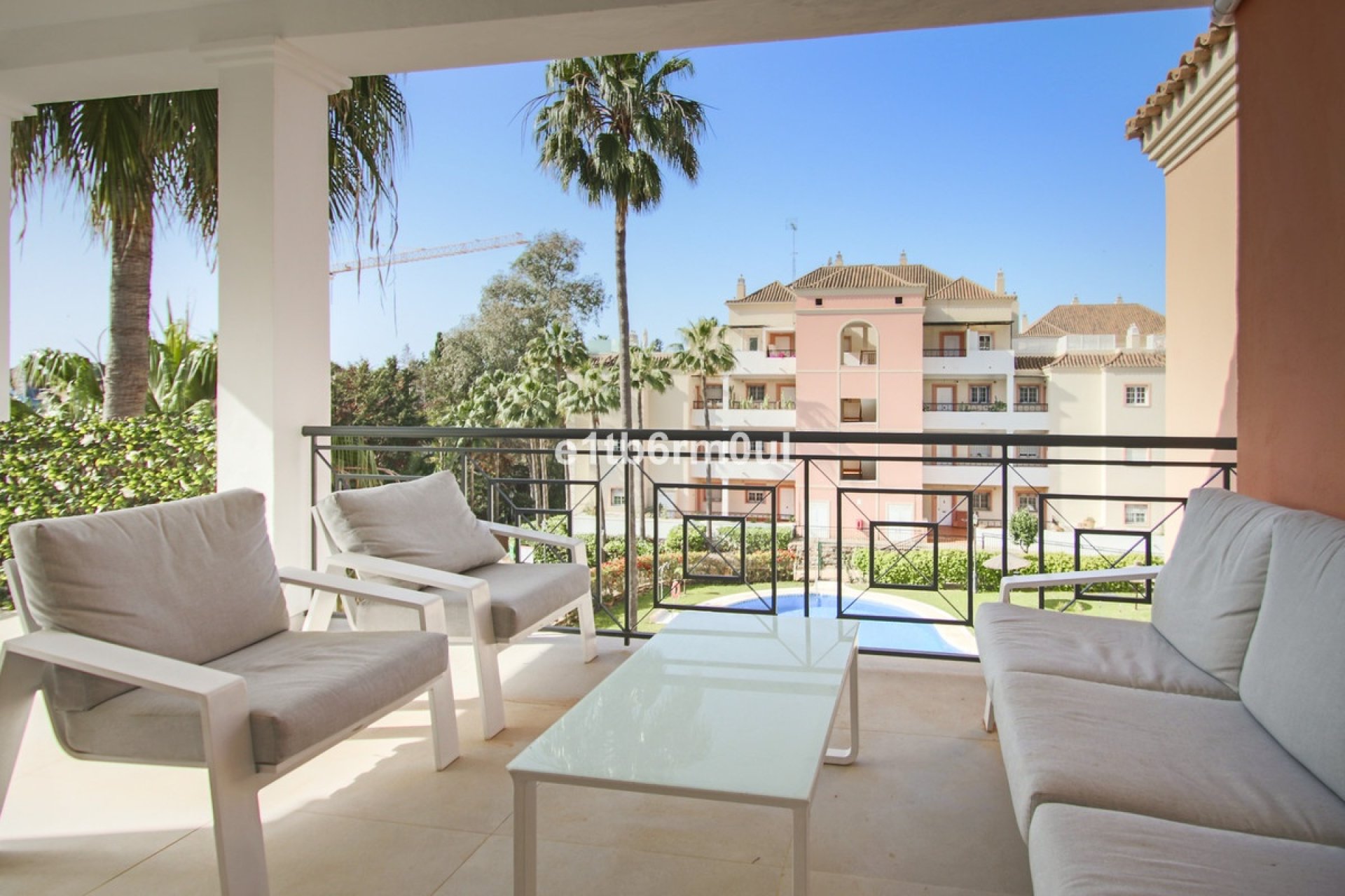 Rynek wtórny - apartment - Marbella - Nueva Andalucía