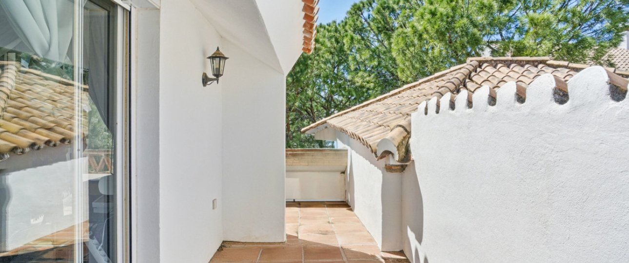 Rynek wtórny - apartment - Marbella - Nueva Andalucía