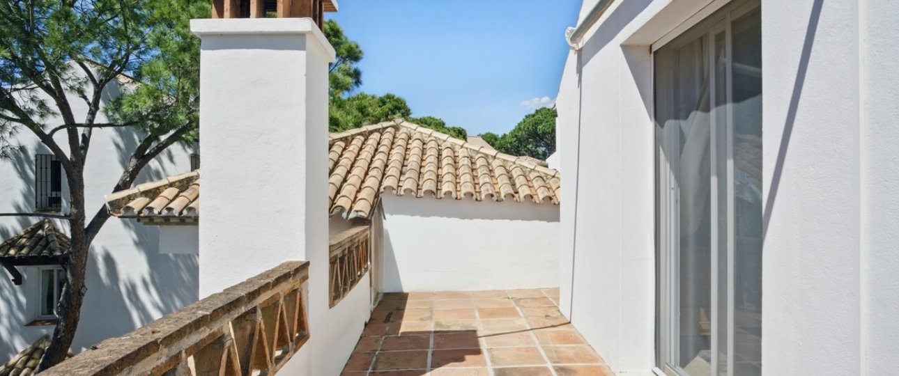 Rynek wtórny - apartment - Marbella - Nueva Andalucía