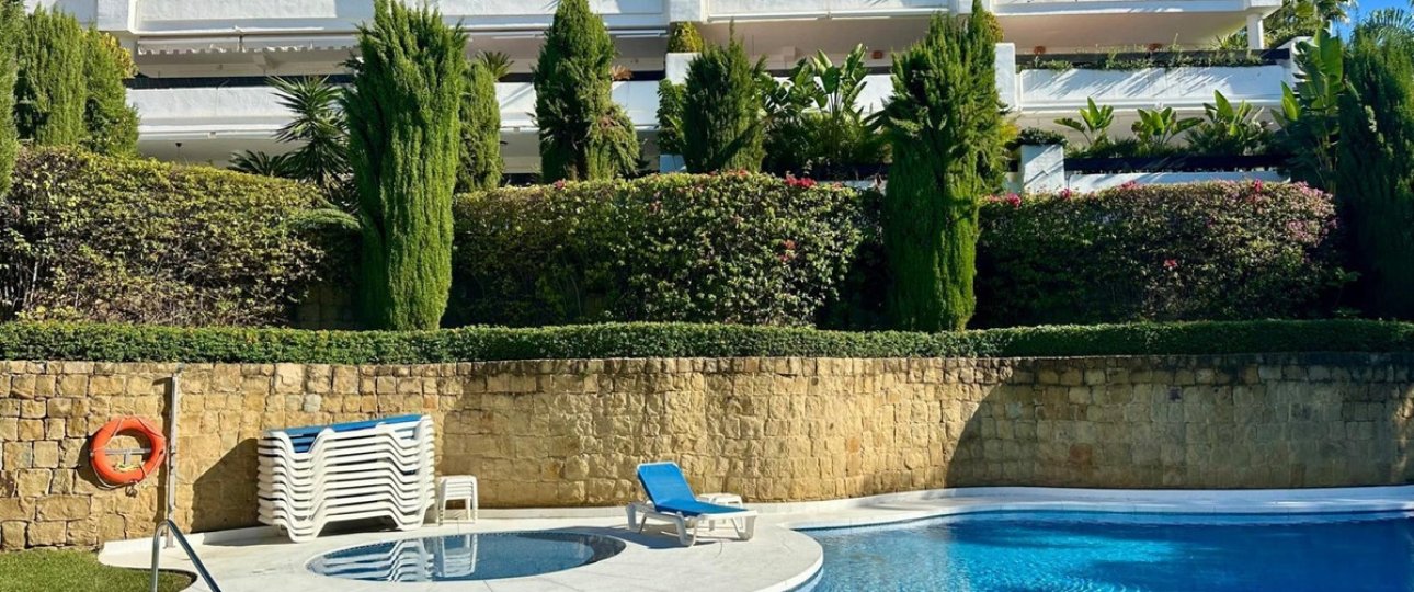 Rynek wtórny - apartment - Marbella - Nueva Andalucía