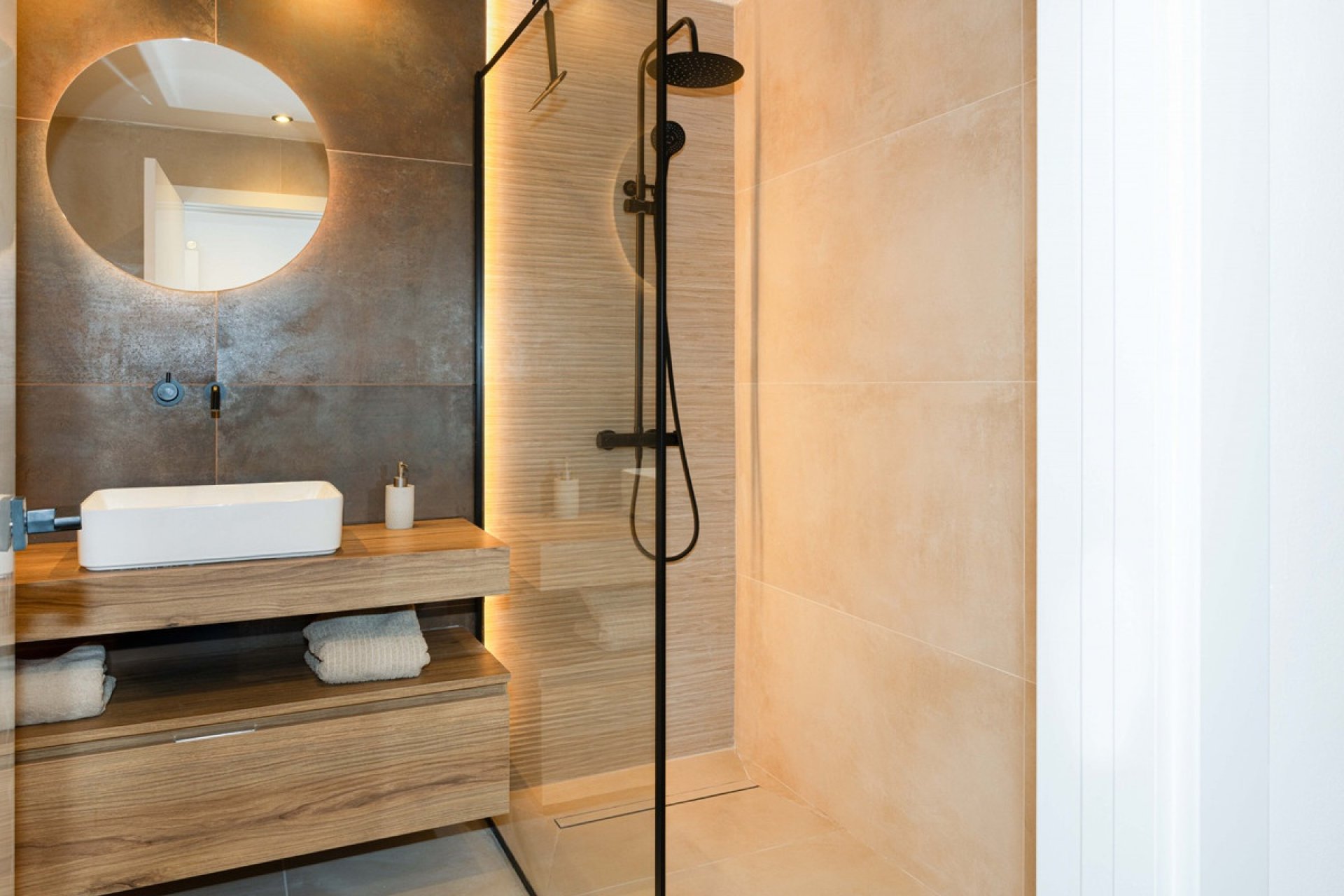Rynek wtórny - apartment - Marbella - Nueva Andalucía