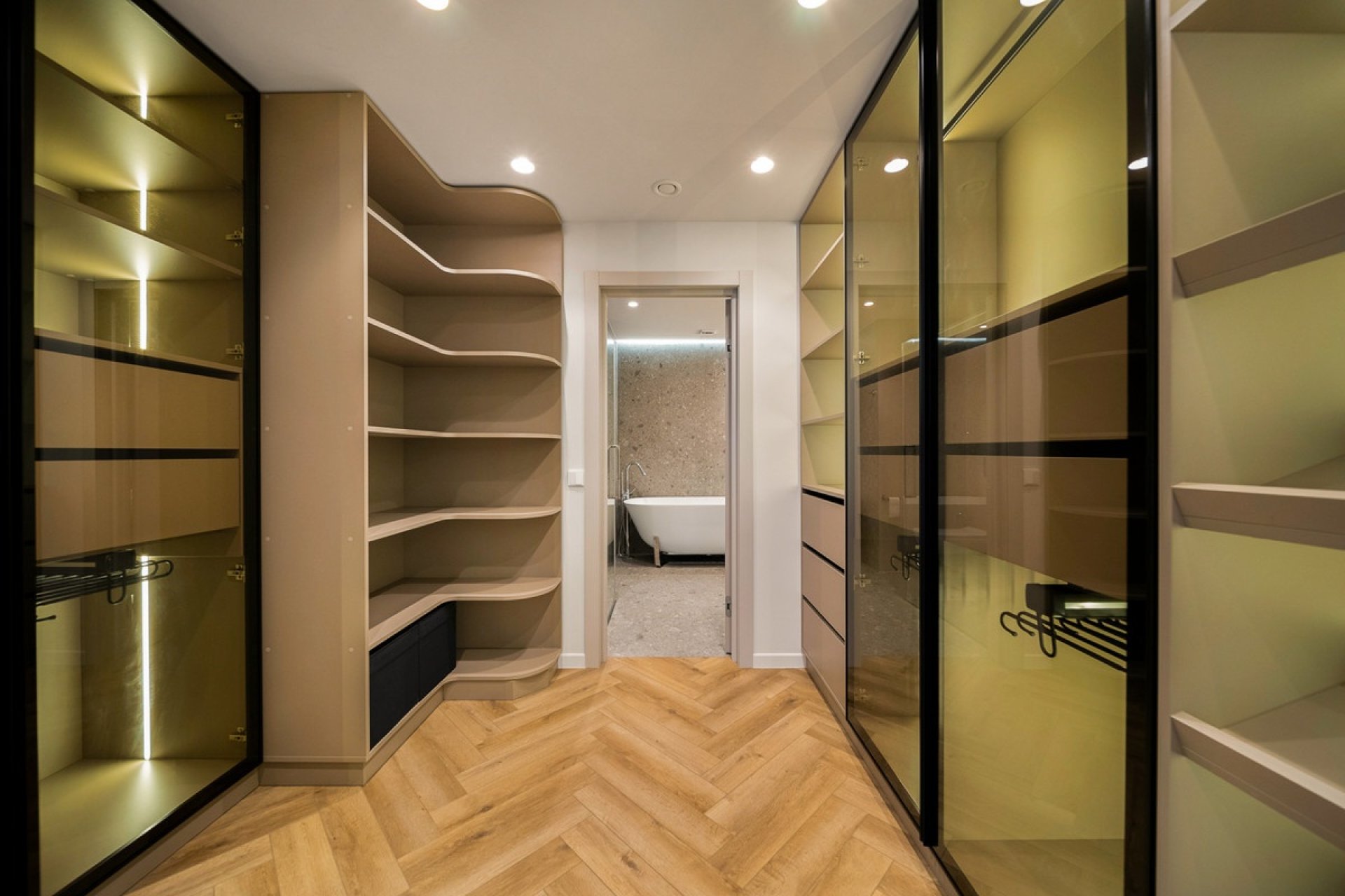 Rynek wtórny - apartment - Marbella - Nueva Andalucía