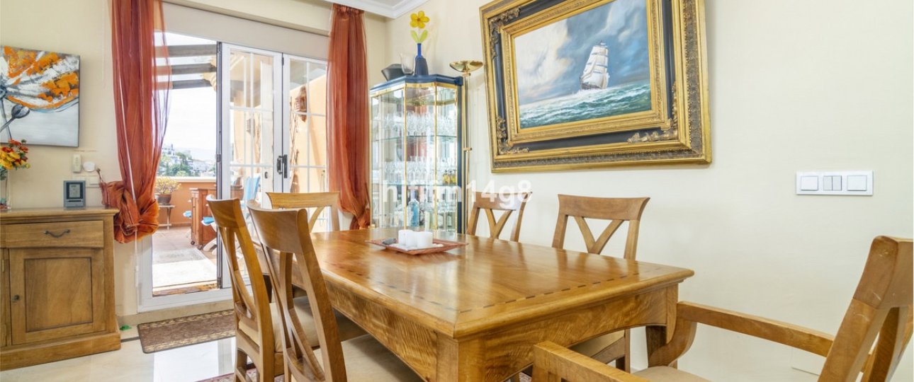 Rynek wtórny - apartment - Marbella - Nueva Andalucía