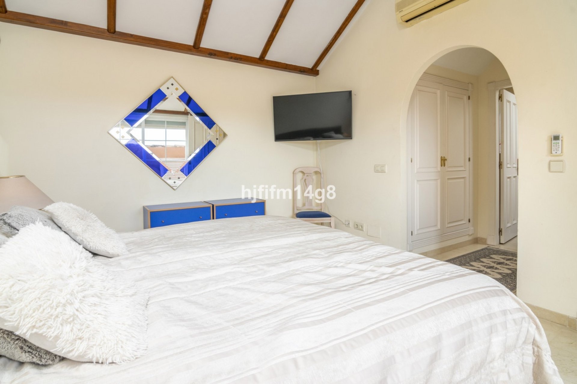 Rynek wtórny - apartment - Marbella - Nueva Andalucía