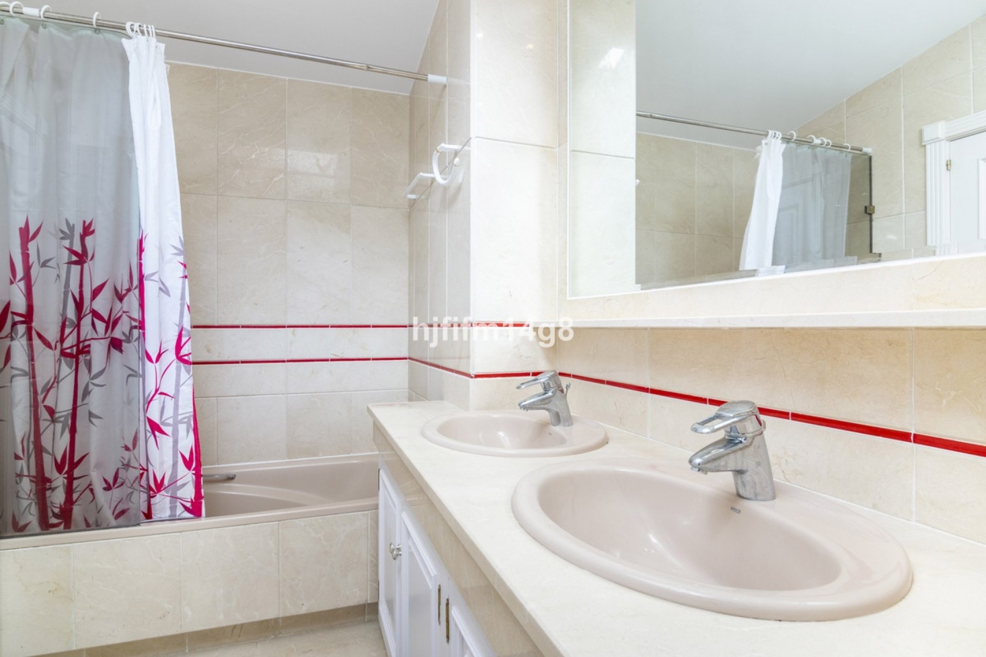 Rynek wtórny - apartment - Marbella - Nueva Andalucía