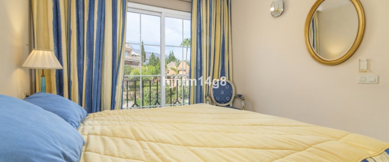 Rynek wtórny - apartment - Marbella - Nueva Andalucía