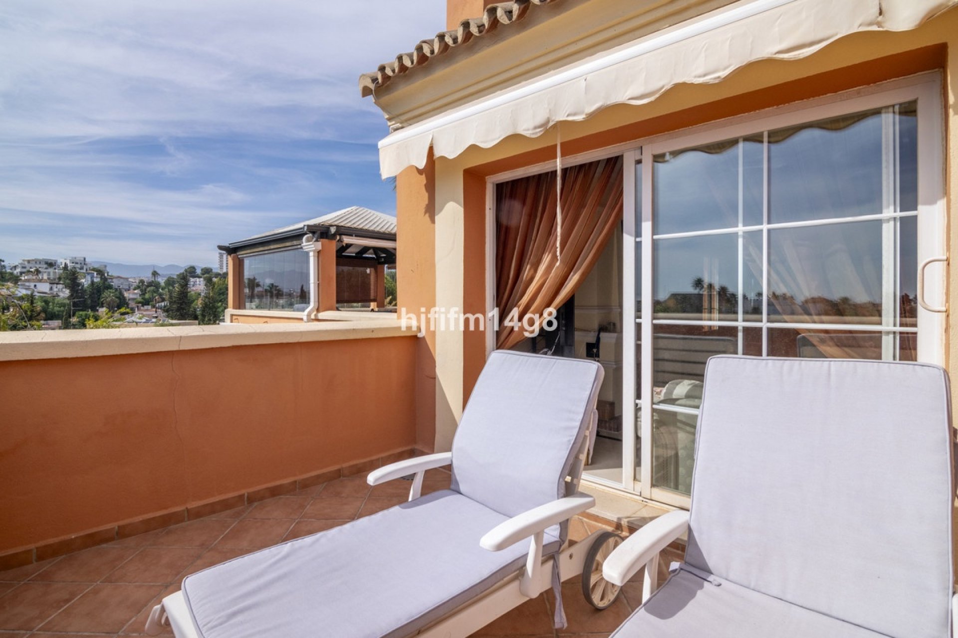 Rynek wtórny - apartment - Marbella - Nueva Andalucía