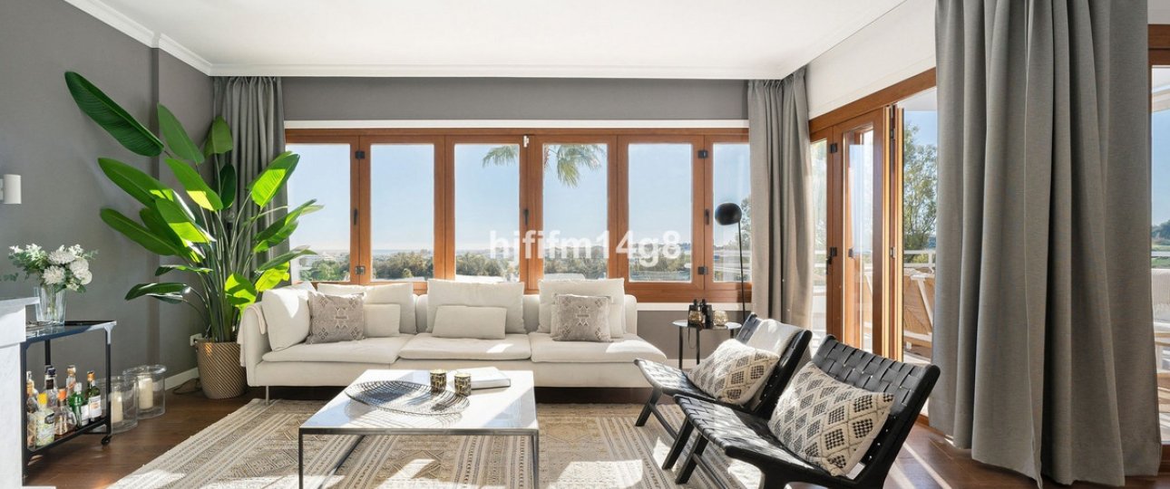 Rynek wtórny - apartment - Marbella - Nueva Andalucía