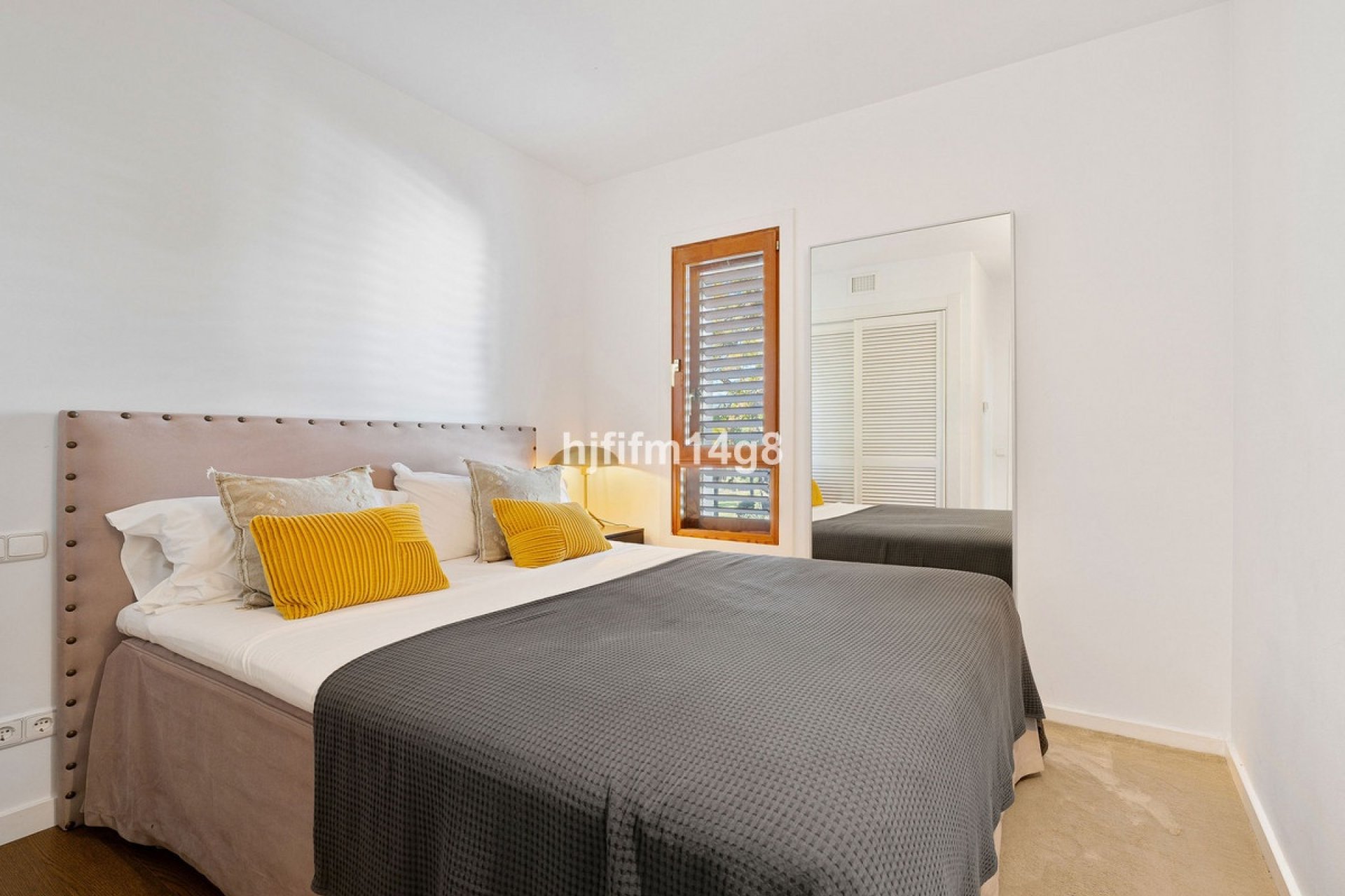 Rynek wtórny - apartment - Marbella - Nueva Andalucía
