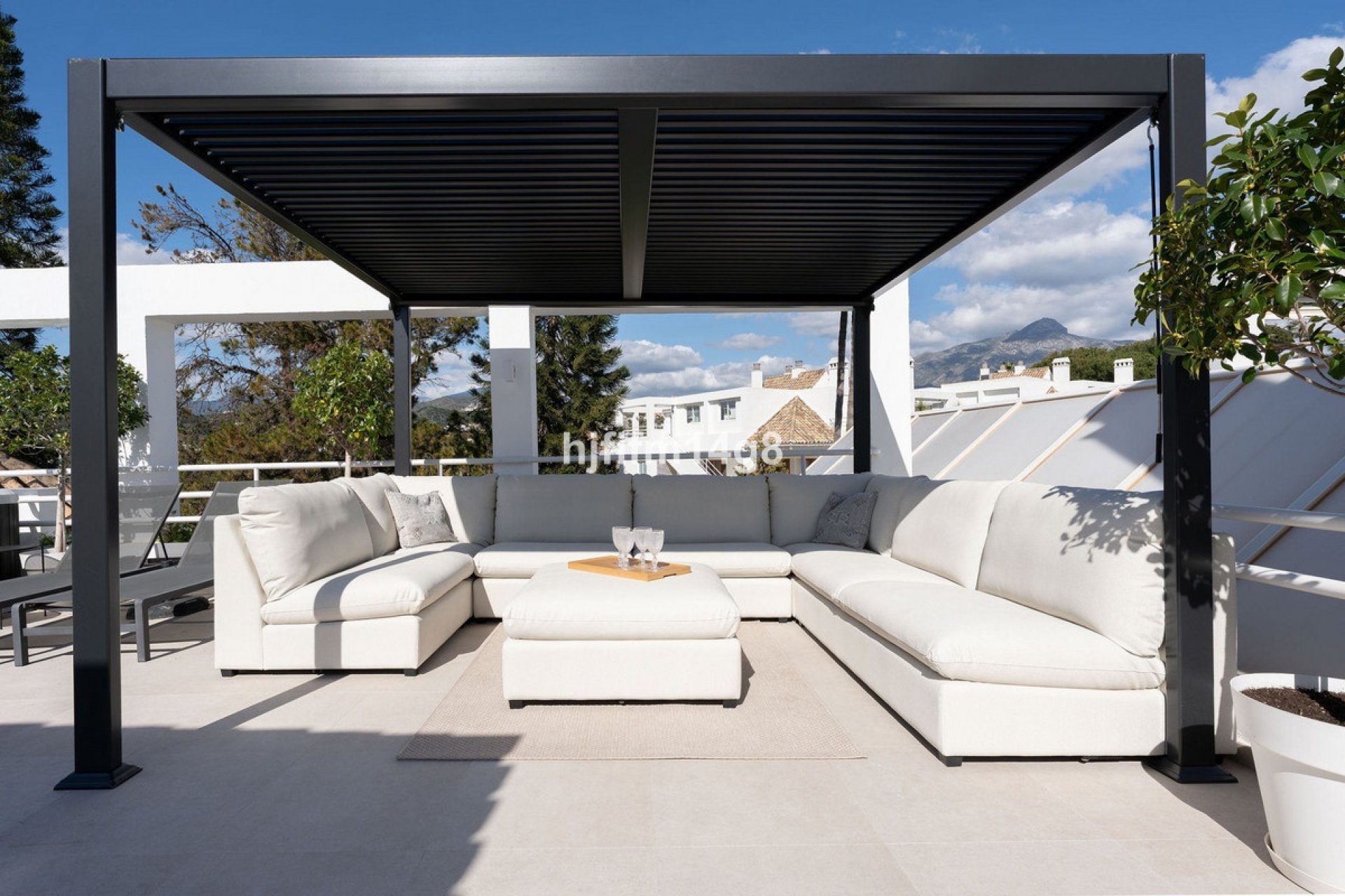 Rynek wtórny - apartment - Marbella - Nueva Andalucía