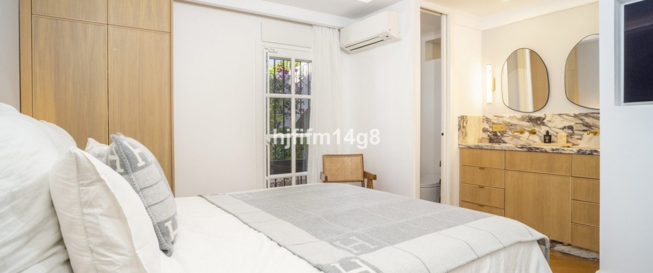 Rynek wtórny - apartment - Marbella - Nueva Andalucía
