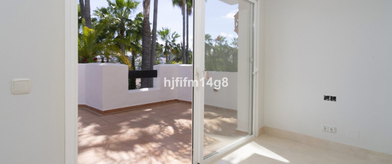 Rynek wtórny - apartment - Marbella - Nueva Andalucía