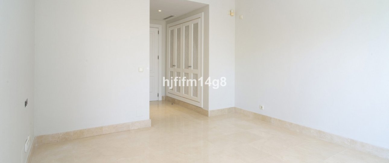 Rynek wtórny - apartment - Marbella - Nueva Andalucía