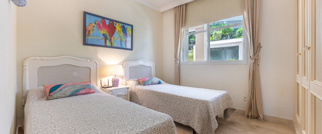 Rynek wtórny - apartment - Marbella - Nueva Andalucía