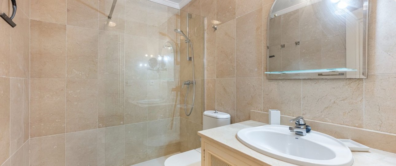 Rynek wtórny - apartment - Marbella - Nueva Andalucía