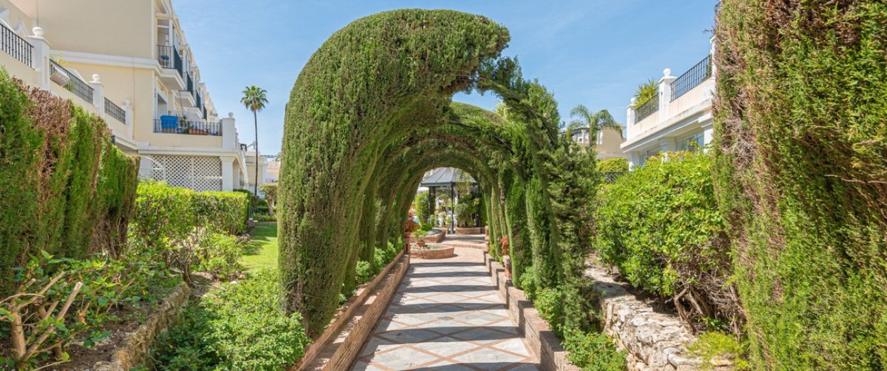 Rynek wtórny - apartment - Marbella - Nueva Andalucía