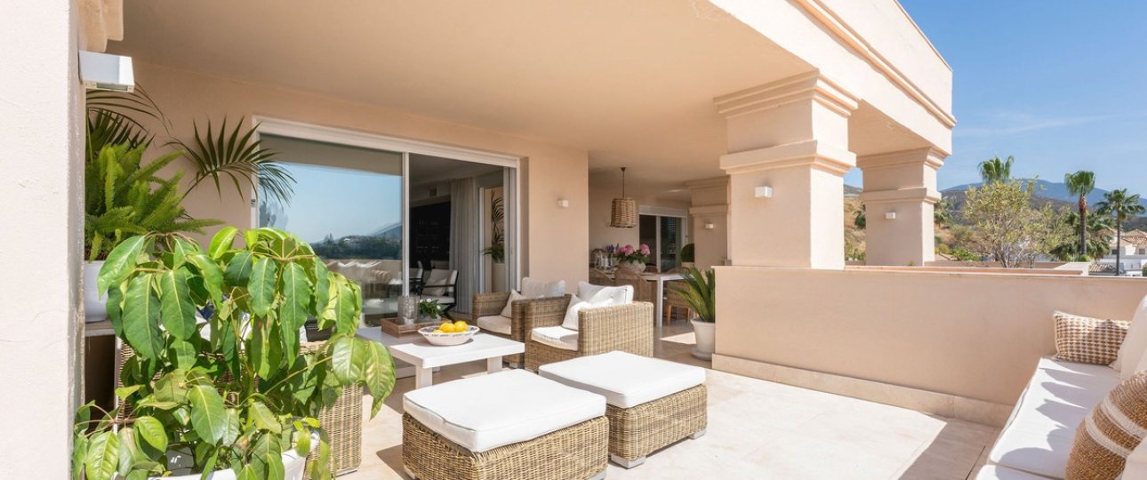 Rynek wtórny - apartment - Marbella - Nueva Andalucía