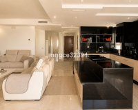 Rynek wtórny - apartment - Marbella - Nueva Andalucía