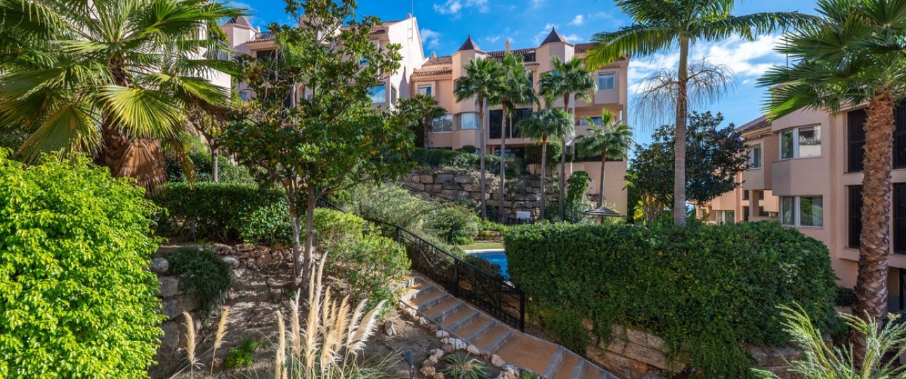 Rynek wtórny - apartment - Marbella - Nueva Andalucía