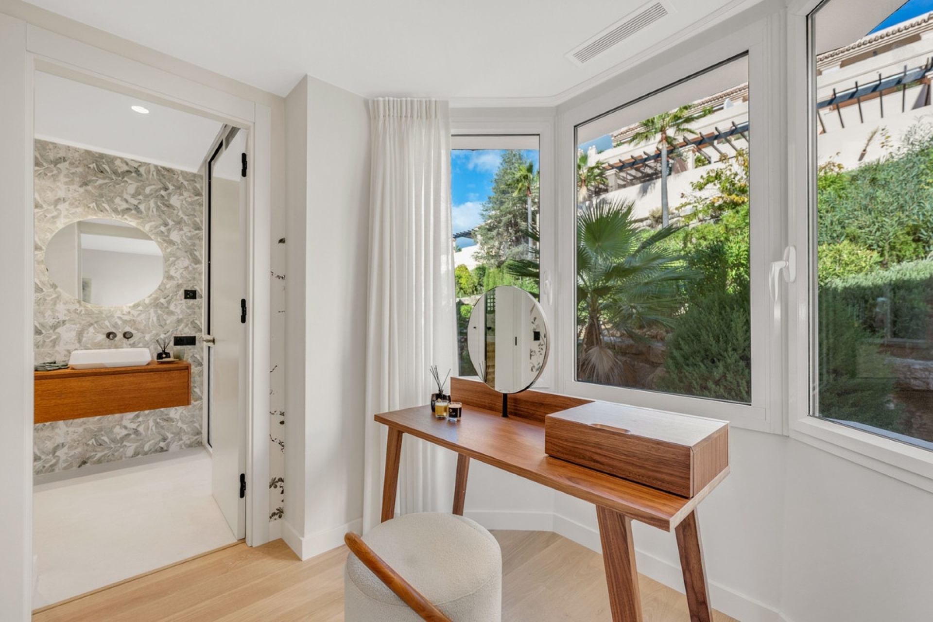 Rynek wtórny - apartment - Marbella - Nueva Andalucía