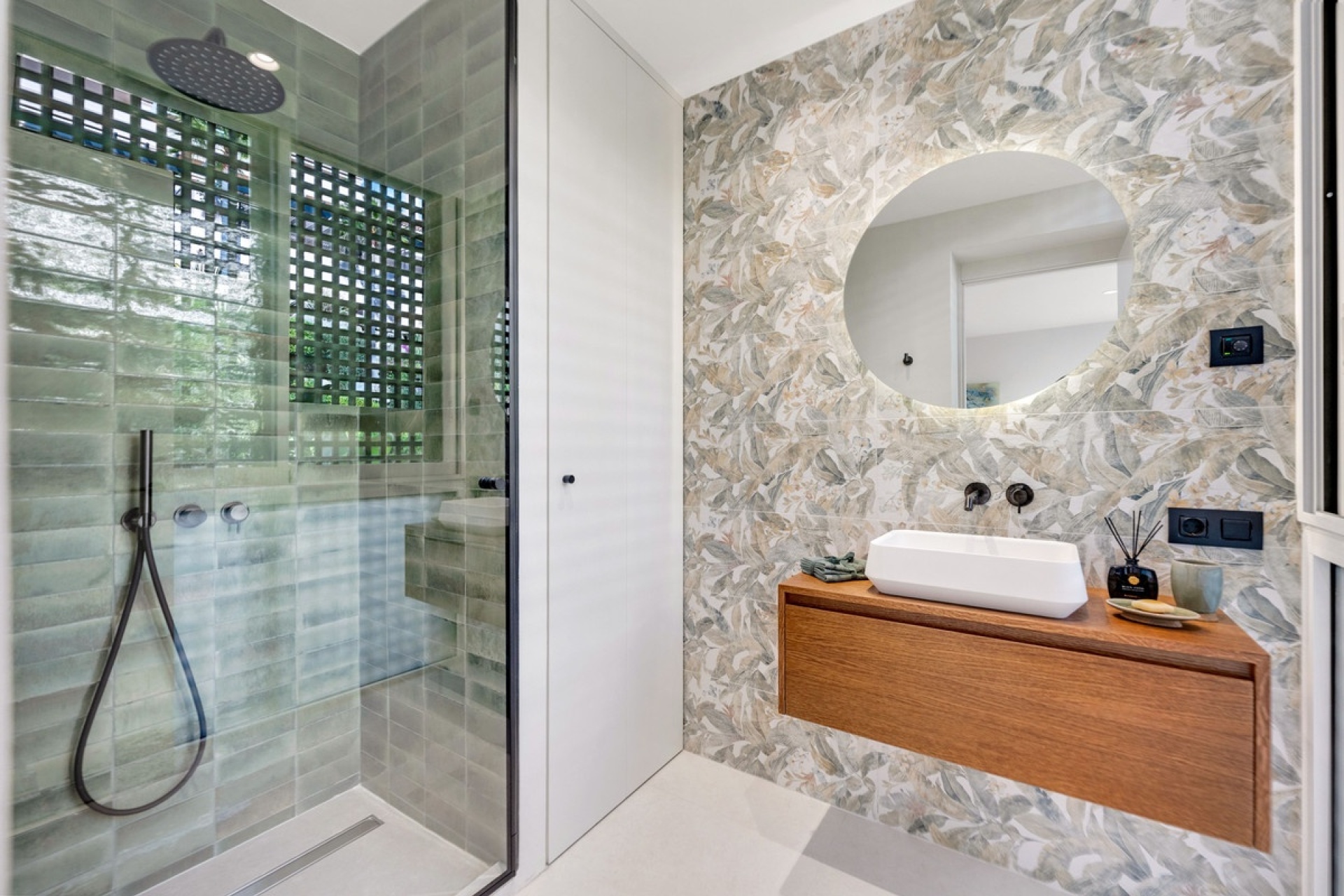 Rynek wtórny - apartment - Marbella - Nueva Andalucía